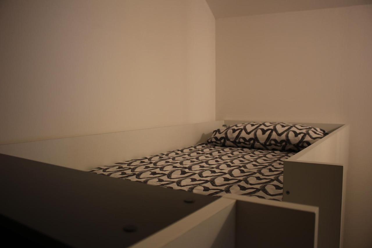 Appartamento Balcone Fiorito Fonzolo Bagian luar foto