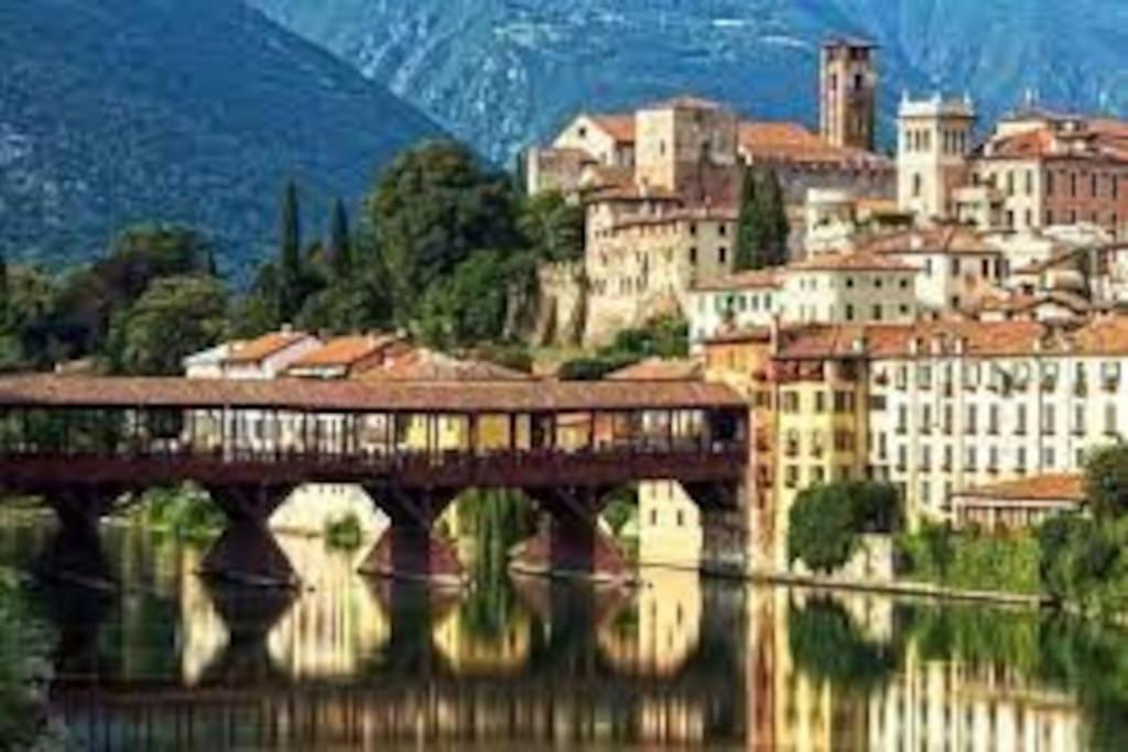 Appartamento Balcone Fiorito Fonzolo Bagian luar foto